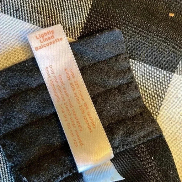 CACIQUE 46D lightly lined balconette bra black - Picture 6 of 6